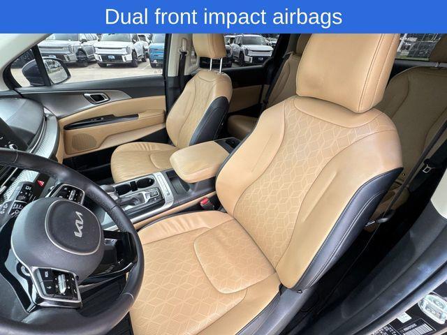 used 2023 Kia Carnival car, priced at $31,399