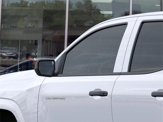 new 2025 Chevrolet Colorado car, priced at $30,995