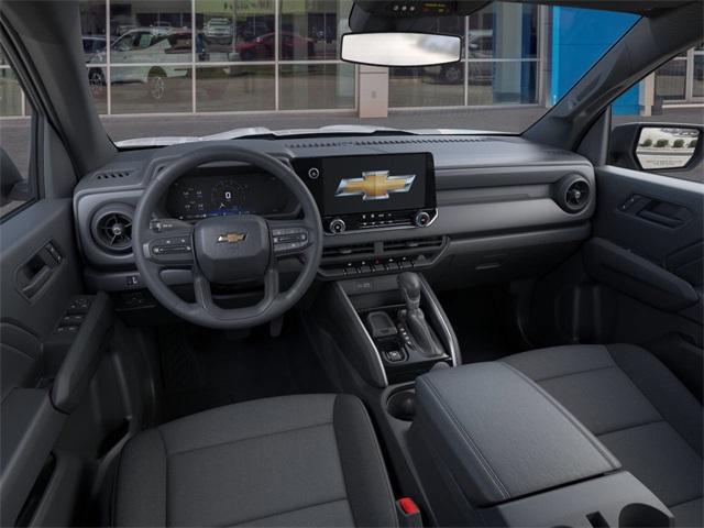 new 2025 Chevrolet Colorado car, priced at $30,995