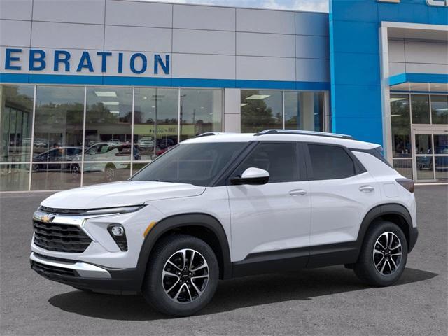 new 2025 Chevrolet TrailBlazer car, priced at $25,995