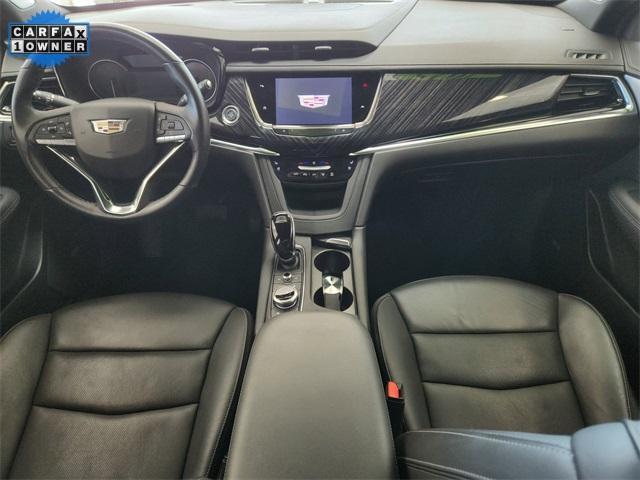 used 2025 Cadillac XT6 car, priced at $43,389