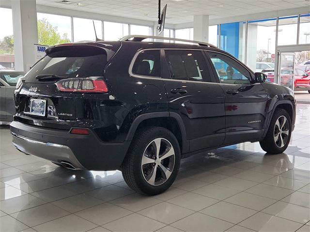 used 2019 Jeep Cherokee car, priced at $17,557