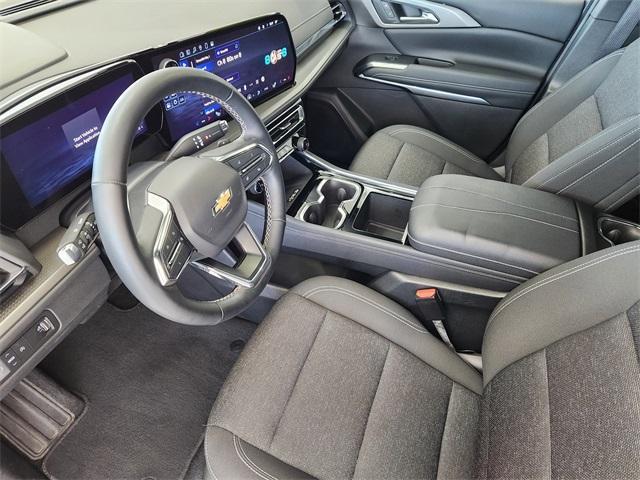 used 2025 Chevrolet Traverse car, priced at $35,687