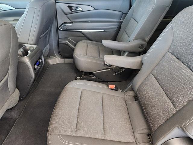 used 2025 Chevrolet Traverse car, priced at $35,687