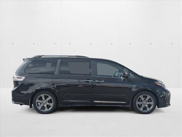 used 2018 Toyota Sienna car, priced at $32,476