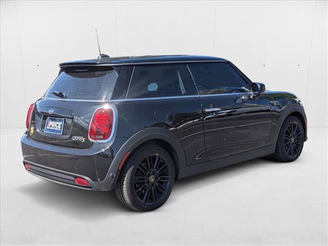 used 2024 MINI Hardtop car, priced at $22,990