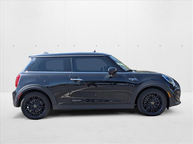 used 2024 MINI Hardtop car, priced at $22,990