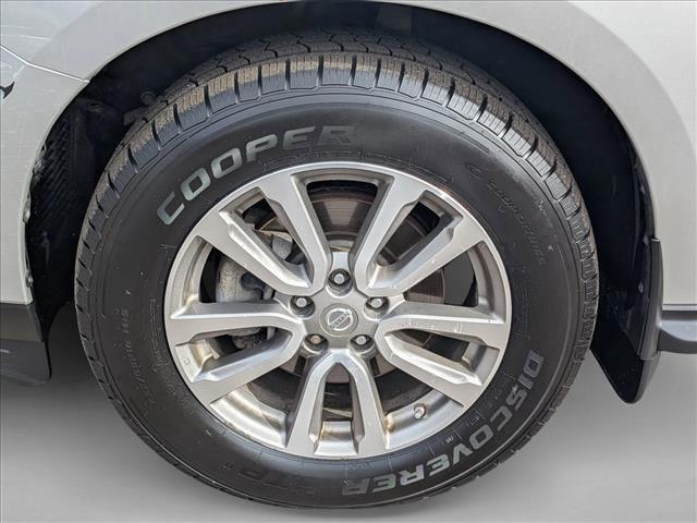 used 2015 Nissan Pathfinder car, priced at $8,810