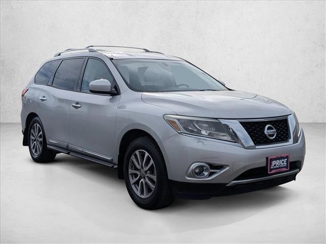 used 2015 Nissan Pathfinder car, priced at $8,810
