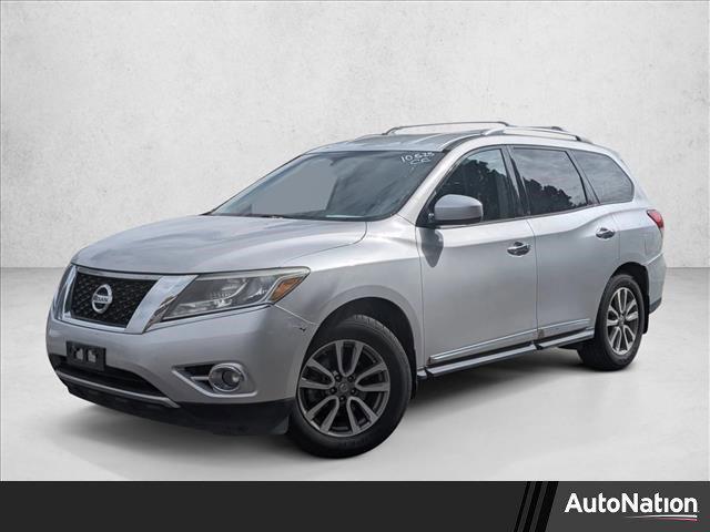 used 2015 Nissan Pathfinder car, priced at $9,550