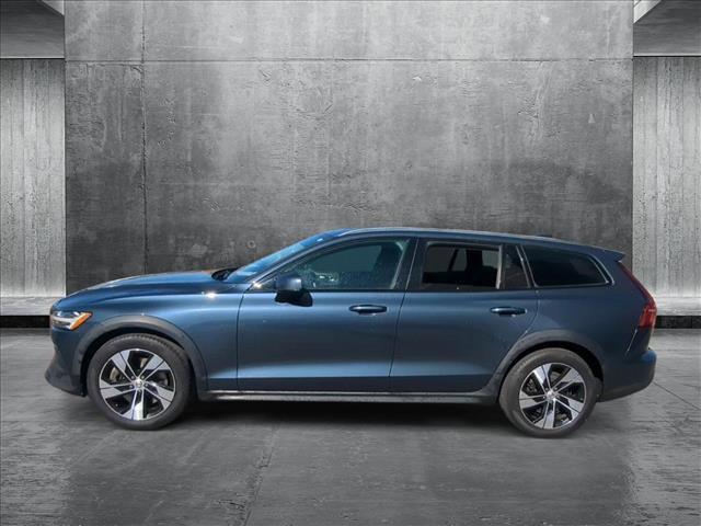 used 2020 Volvo V60 Cross Country car, priced at $27,399