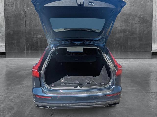 used 2020 Volvo V60 Cross Country car, priced at $26,620