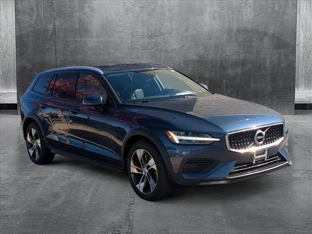 used 2020 Volvo V60 Cross Country car, priced at $27,399
