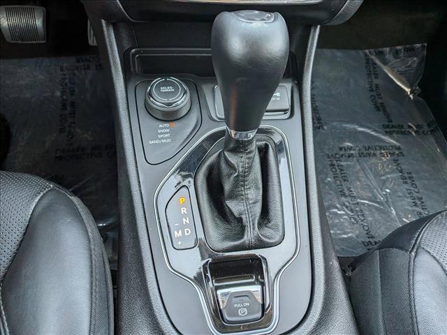 used 2020 Jeep Cherokee car, priced at $19,381