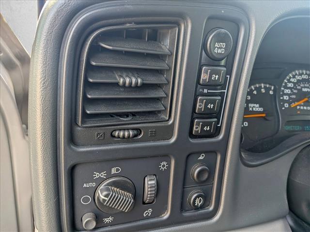 used 2006 Chevrolet Avalanche car, priced at $8,998