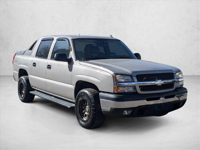used 2006 Chevrolet Avalanche car, priced at $8,998