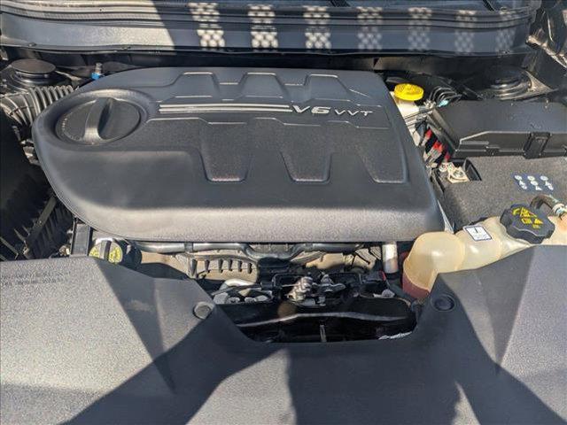 used 2019 Jeep Cherokee car, priced at $19,362