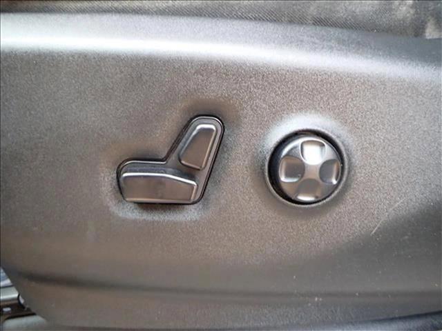 used 2019 Chrysler Pacifica car, priced at $15,798