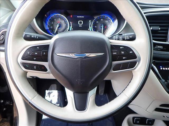 used 2019 Chrysler Pacifica car, priced at $15,798
