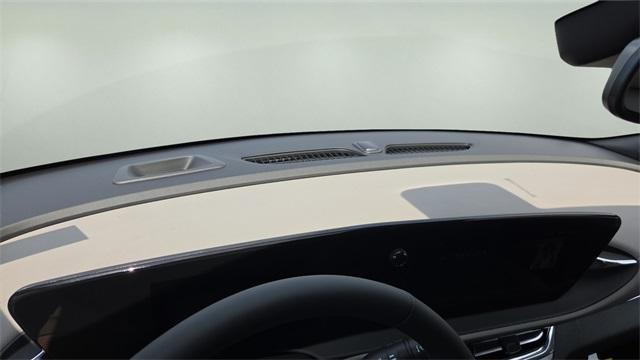 new 2025 Buick Envista car, priced at $31,379