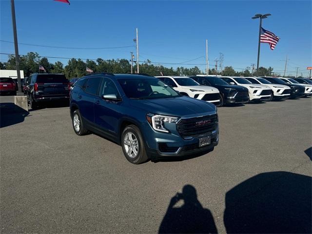 new 2024 GMC Terrain car, priced at $28,500