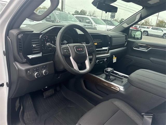 new 2025 GMC Sierra 1500 car, priced at $54,450