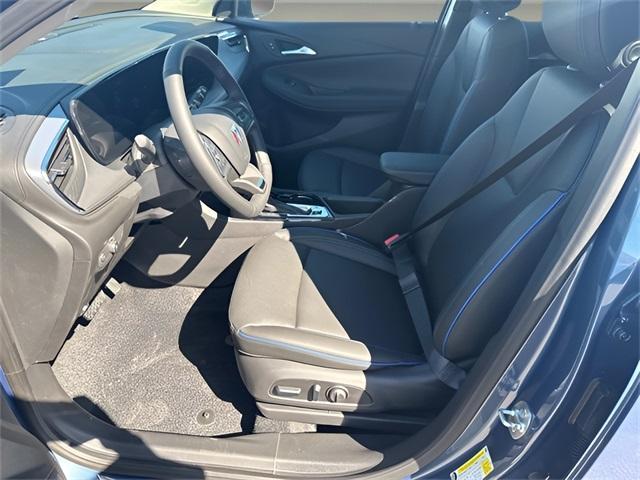 new 2025 Buick Encore GX car, priced at $27,310