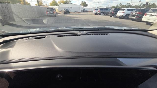 used 2025 Buick Encore GX car, priced at $25,495