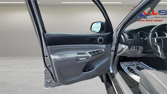 used 2014 Toyota Tacoma car, priced at $16,995