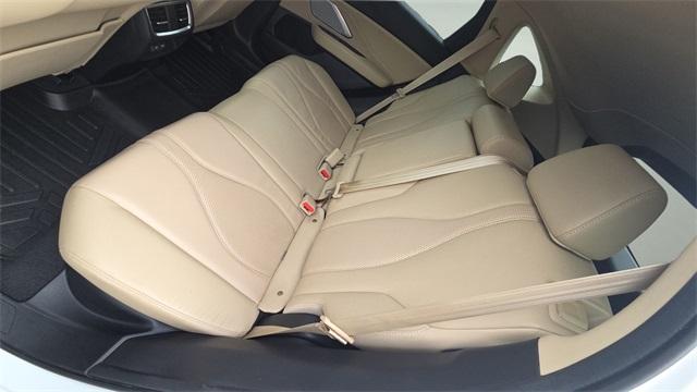 used 2020 Acura RDX car, priced at $27,495