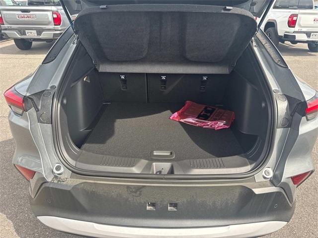 new 2025 Buick Envista car, priced at $26,585