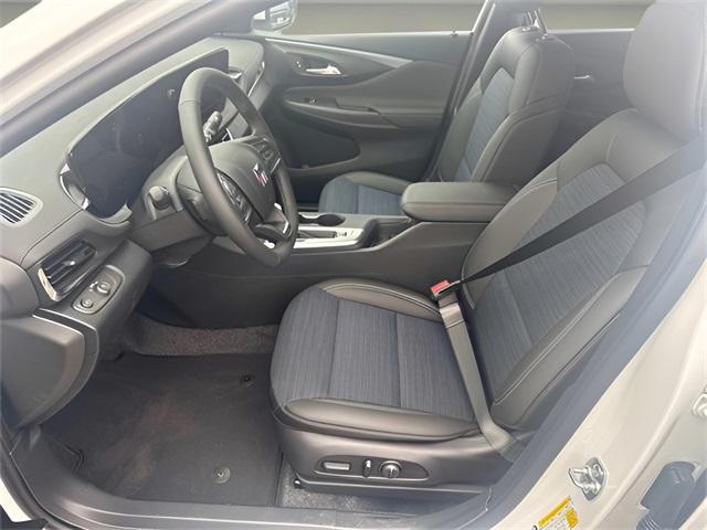 new 2025 Buick Envista car, priced at $26,225