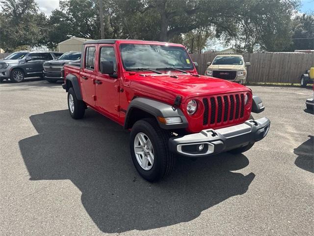 used 2023 Jeep Gladiator car, priced at $30,495