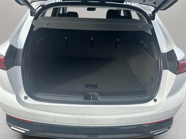 new 2025 Buick Envision car, priced at $41,990