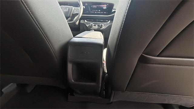 new 2025 Buick Envista car, priced at $26,820