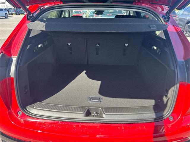 new 2025 Buick Envision car, priced at $42,129