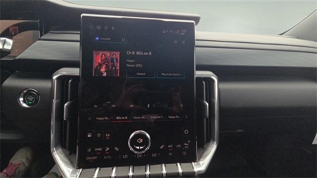 new 2025 GMC Acadia car, priced at $51,185
