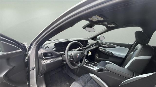 new 2025 Buick Envista car, priced at $26,820