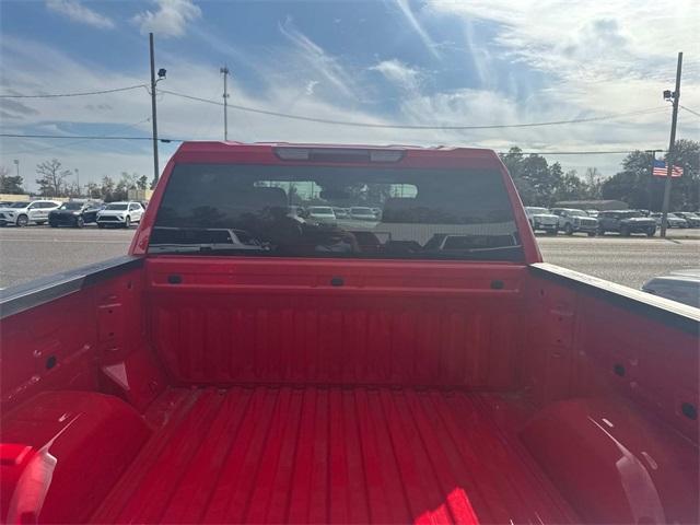 new 2025 GMC Sierra 1500 car, priced at $52,423