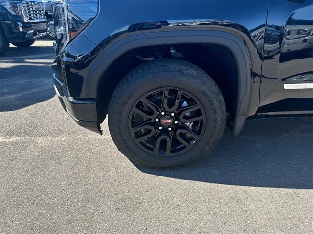 new 2025 GMC Sierra 1500 car, priced at $62,585