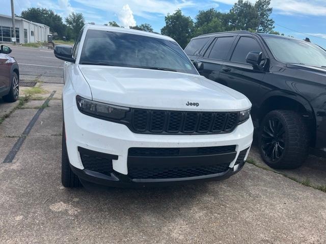 used 2024 Jeep Grand Cherokee L car, priced at $35,995