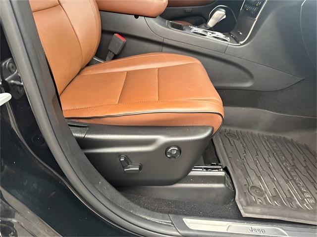 used 2021 Jeep Grand Cherokee car, priced at $24,895
