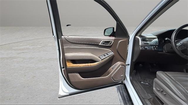 used 2019 GMC Yukon car, priced at $35,395