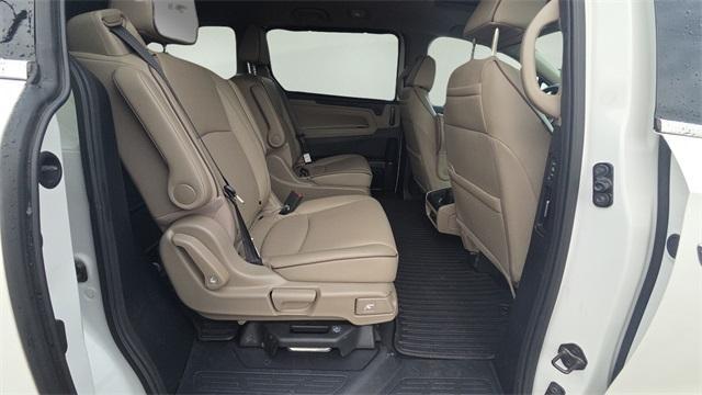 used 2023 Honda Odyssey car, priced at $43,290