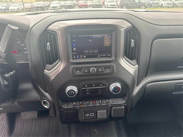new 2025 GMC Sierra 1500 car, priced at $43,335