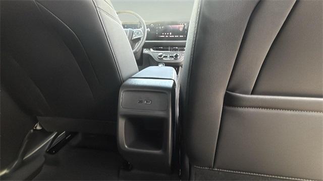 new 2025 Buick Envista car, priced at $26,995