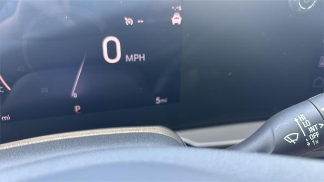 new 2025 Buick Envista car, priced at $26,995