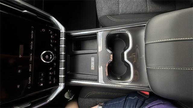 new 2025 GMC Acadia car, priced at $45,184