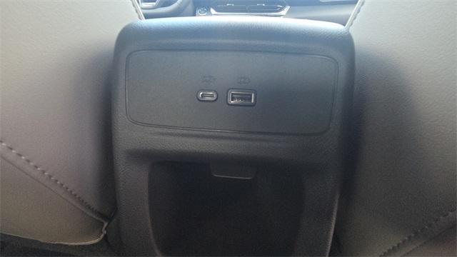 new 2025 Buick Envista car, priced at $31,979