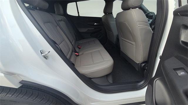 new 2025 Buick Envista car, priced at $31,979